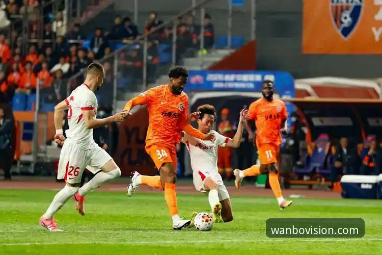 万博体育ios版 云南玉昆vs北京国安:3-3绝平之战与万博体育平台观赛体验全面对比